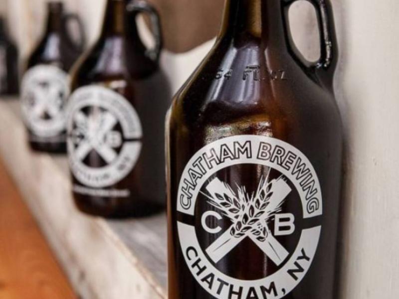 growlers with logo